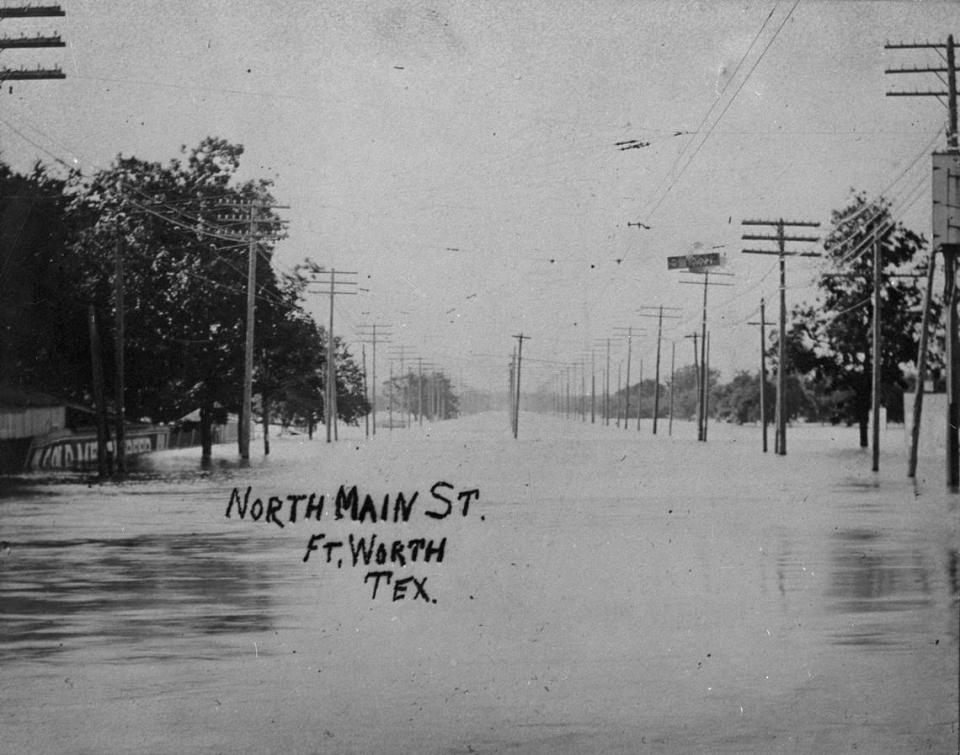 North Main Street in Fort Worth during a major flood in April 1908.