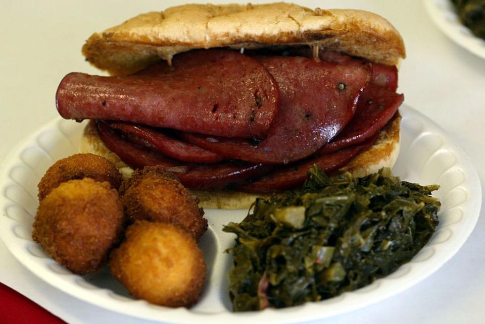 Arkansas: Fried Bologna Sandwich