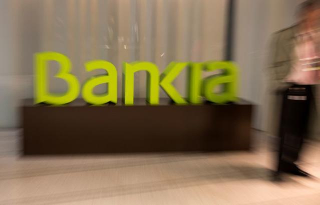 Fusión CaixaBank - Bankia  Los accionistas de CaixaBank y Bankia
