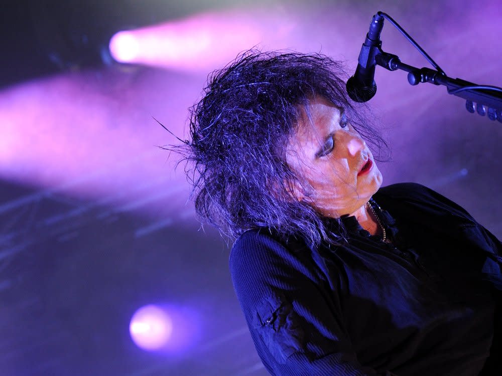 Robert Smith und seine Bandkollegen veröffentlichen nach 14 Jahren wieder ein Album. (Bild: Christian Bertrand/Shutterstock.com)