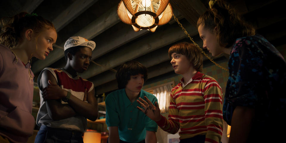 Sadie Sink, Caleb McLaughlin, Finn Wolfhard, Noah Schnapp and Millie Bobby Brown in Stranger Things | Netflix