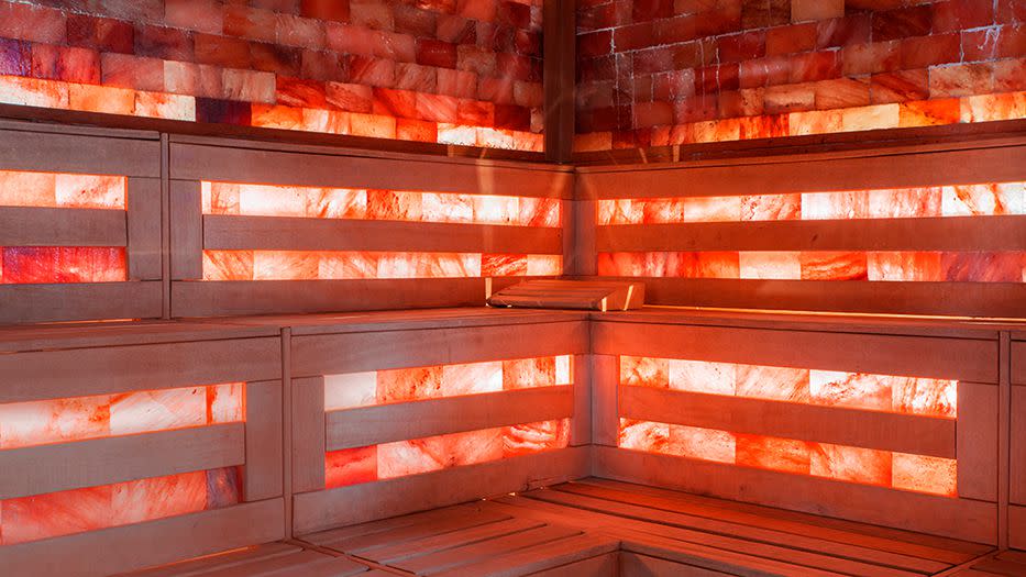 photo of the inside of a salt room used for salt room therapy