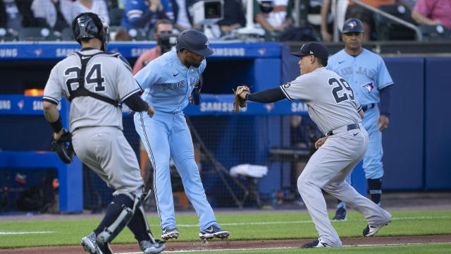 Yankees' New Third Baseman Hits Into Triple Play in First Home at Bat