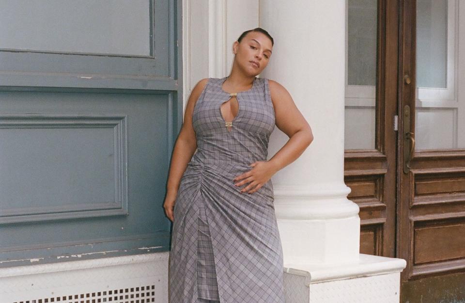 En photos : Paloma Elsesser imagine une collection avec Ganni, adaptée à toutes les morphologies