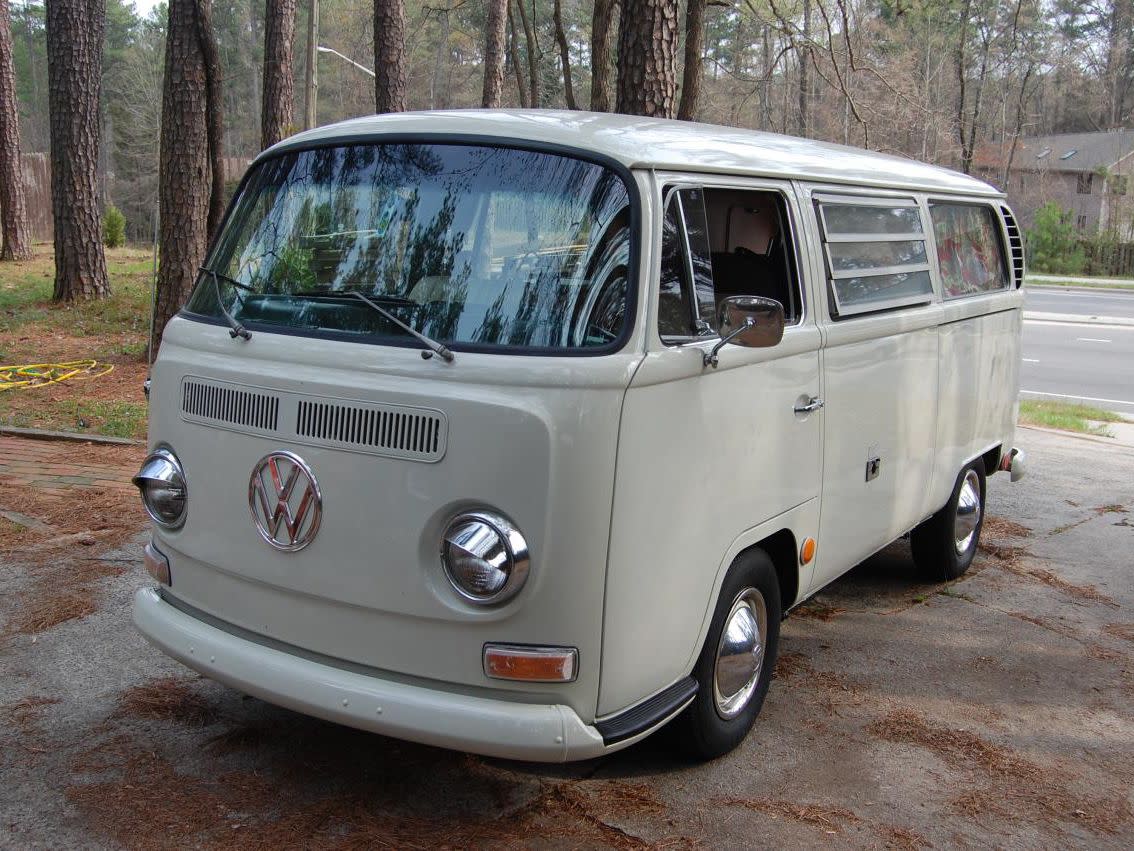 1968 Volkswagen Type 2 (T2) Hard-Top Westfalia "Cream" bus