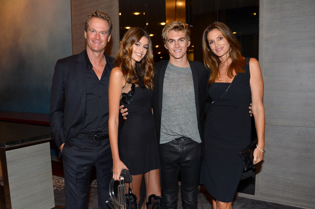 Rande, Kaia and Presley Gerber and Cindy Crawford attend the The Daily Front Row's 4th Annual Fashion Media Awards on Sep. 8, 2016.&nbsp;