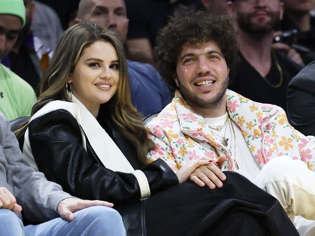 <p>Allen J. Schaben / Los Angeles Times / Getty</p> Selena Gomez and Benny Blanco at a Los Angeles Lakers game on January 3, 2024.