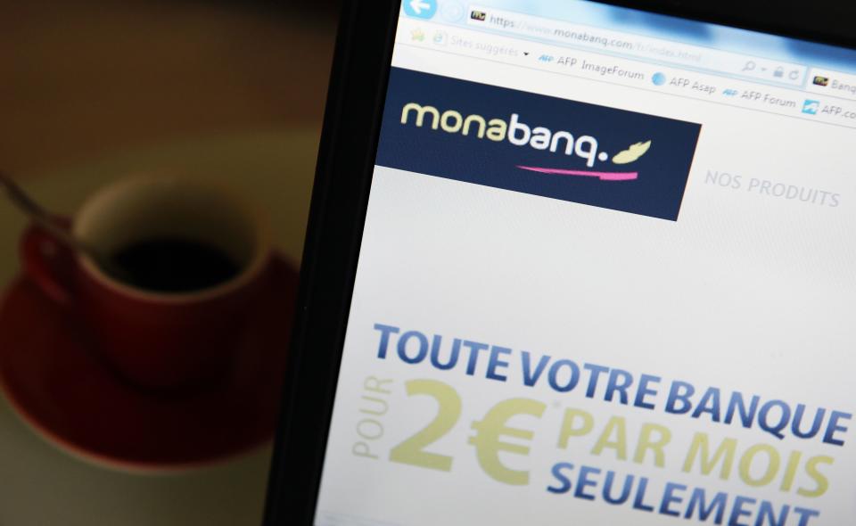 7e - Monabanq / Frais bancaires moyen : 112 euros par an 
