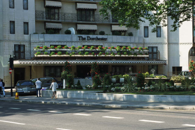Dorchester Hotel's list of grooming rules doesn't go down well