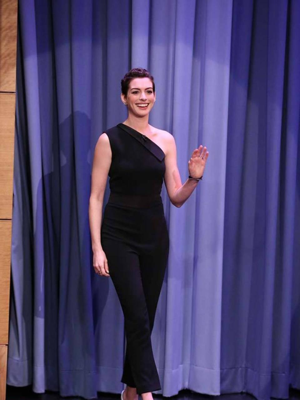 <p>Anne Hathaway on Tonight With Jimmy Fallon in New York, April 2014.</p>