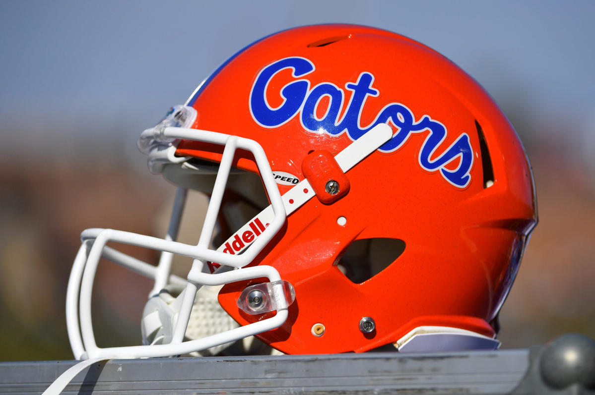 LOOK: Florida Gators unveil black uniforms to be worn for first time ever  on Nov. 4 vs. Arkansas