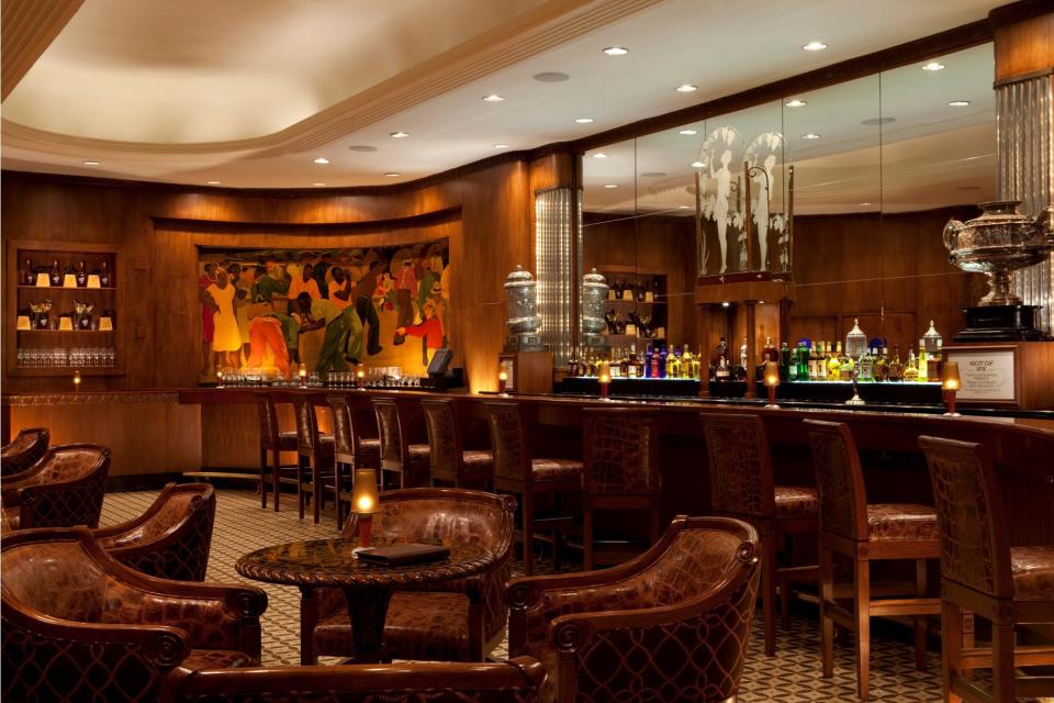 Sazerac Bar at the Roosevelt (New Orleans, Louisiana)