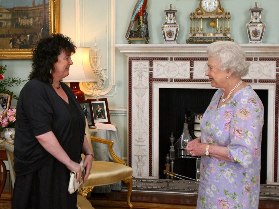 queen elizabeth ii and poet carol ann duffy