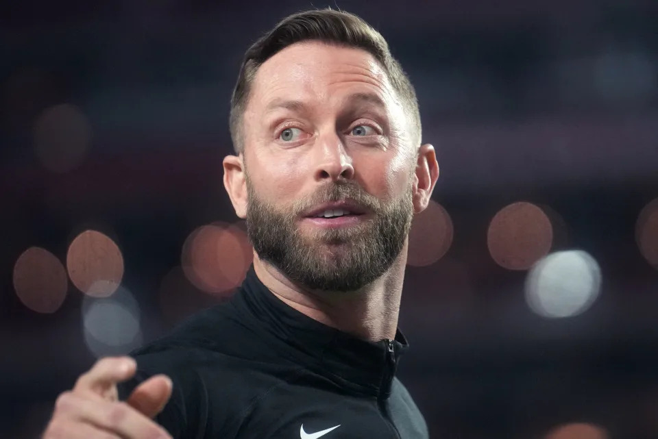 Some odds think that Kliff Kingsbury doesn't have much time left as the head coach of the Arizona Cardinals.