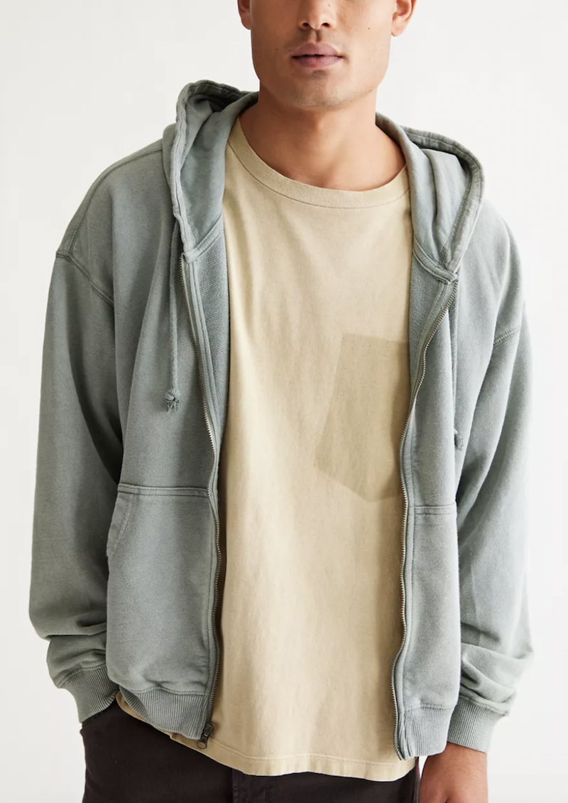 <p><a href="https://go.redirectingat.com?id=74968X1596630&url=https%3A%2F%2Fwww.urbanoutfitters.com%2Fshop%2Fbdg-bonfire-zip-up-hoodie-sweatshirt%3Fcategory%3DSEARCHRESULTS%26color%3D035%26searchparams%3Dq%253Dzip%252520hoodie%26type%3DREGULAR%26quantity%3D1&sref=https%3A%2F%2Fwww.esquire.com%2Fstyle%2Fg3534%2Fbest-zip-up-hoodies-sweatshirts-men%2F" rel="nofollow noopener" target="_blank" data-ylk="slk:Shop Now;elm:context_link;itc:0;sec:content-canvas" class="link ">Shop Now</a></p><p>Bonfire Zip-Up Hoodie Sweatshirt</p><p>urbanoutfitters.com</p><p>$59.00</p>