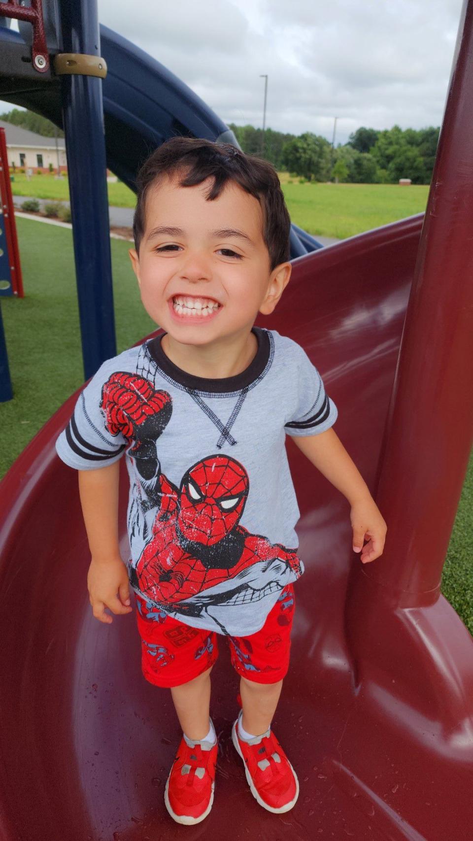 A Lincoln County family is facing an unimaginable loss when a 3-year-old boy died days after a crash. The little boy’s mother now holds a special device that has a recording of her son’s heartbeat. She’s hoping his heart will save another child’s life.