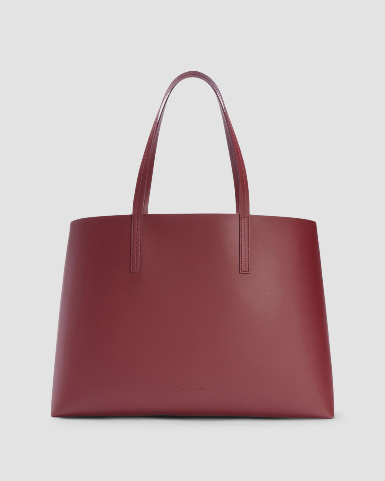 <p><a href="https://go.redirectingat.com?id=74968X1596630&url=https%3A%2F%2Fwww.everlane.com%2Fproducts%2Fwomens-new-day-market-tote-brandy&sref=https%3A%2F%2Fwww.townandcountrymag.com%2Fstyle%2Ffashion-trends%2Fg44576497%2Fbest-oversized-tote-bags%2F" rel="nofollow noopener" target="_blank" data-ylk="slk:Shop Now;elm:context_link;itc:0;sec:content-canvas" class="link rapid-noclick-resp">Shop Now</a></p><p>The New Day Market Tote</p><p>$275.00</p><p>everlane.com</p>