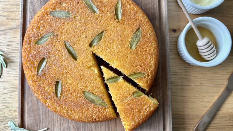 Honey Sage Skillet Cornbread