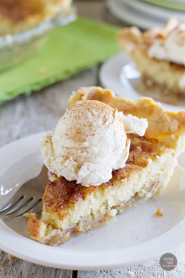 Snickerdoodle Pie