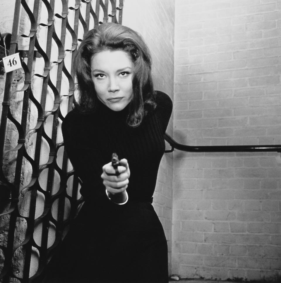 Toughe Stilikone der 60er: Diana Rigg als Emma Peel (Bild: Terry Disney/Express/Getty Images)