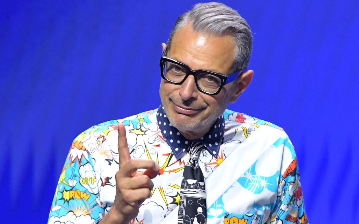 Obacht! Jeff Goldblum feiert am 22. Oktober seinen 70. Geburtstag. (Bild: harley Gallay/Getty Images for Disney+)