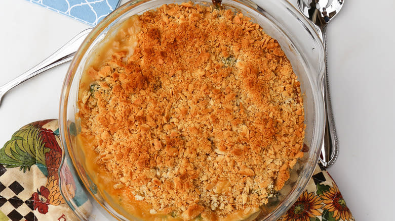 Thanksgiving broccoli casserole