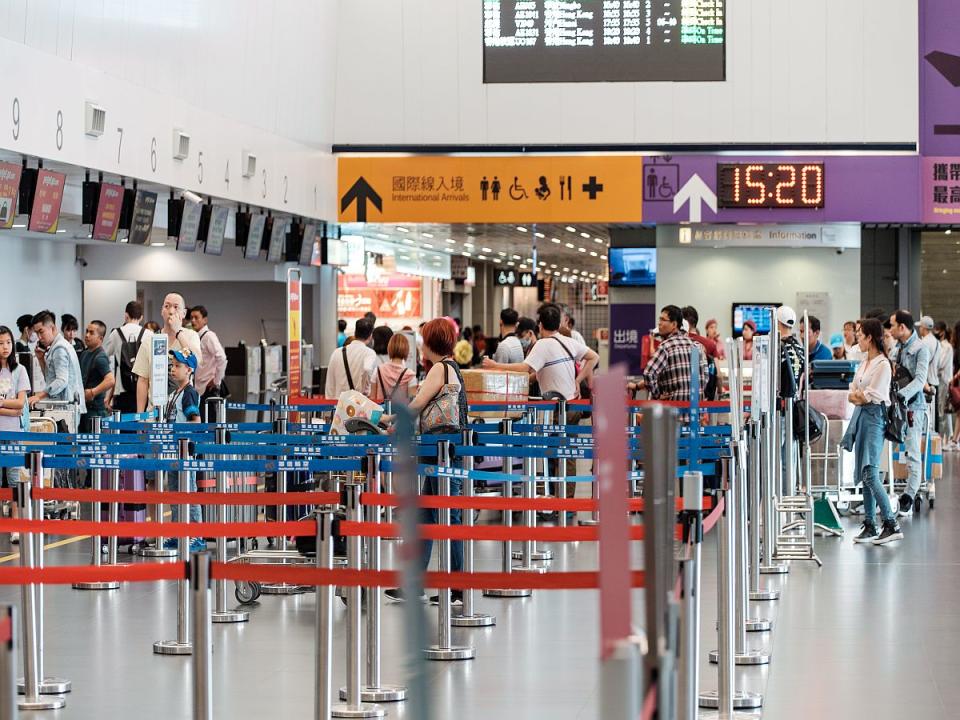 觀旅局陳美秀局長表示，台中國際機場4月國際航線已達13條，其中7條定期航線，還有6條不定期包機航線。（圖：觀旅局提供）