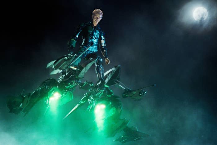 Dane DeHaan hovers in the sky as Harry Osborn