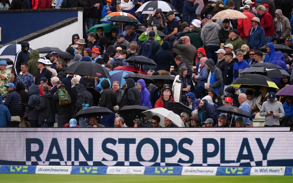 Rain stops play -  PA