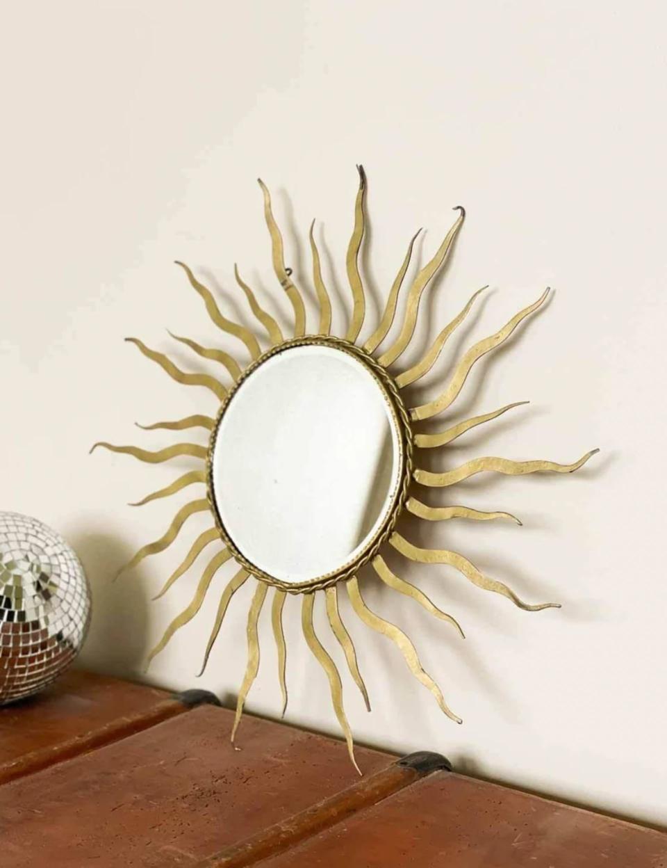 Miroir soleil Regencycore