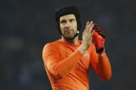 Football - Sheffield Wednesday v Arsenal - Capital One Cup Fourth Round - Hillsborough - 27/10/15 Arsenal's Petr Cech applauds fans after the game Action Images via Reuters / Jason Cairnduff