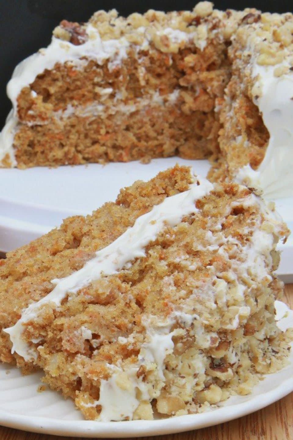 Moist and Fluffy Carrot Cake