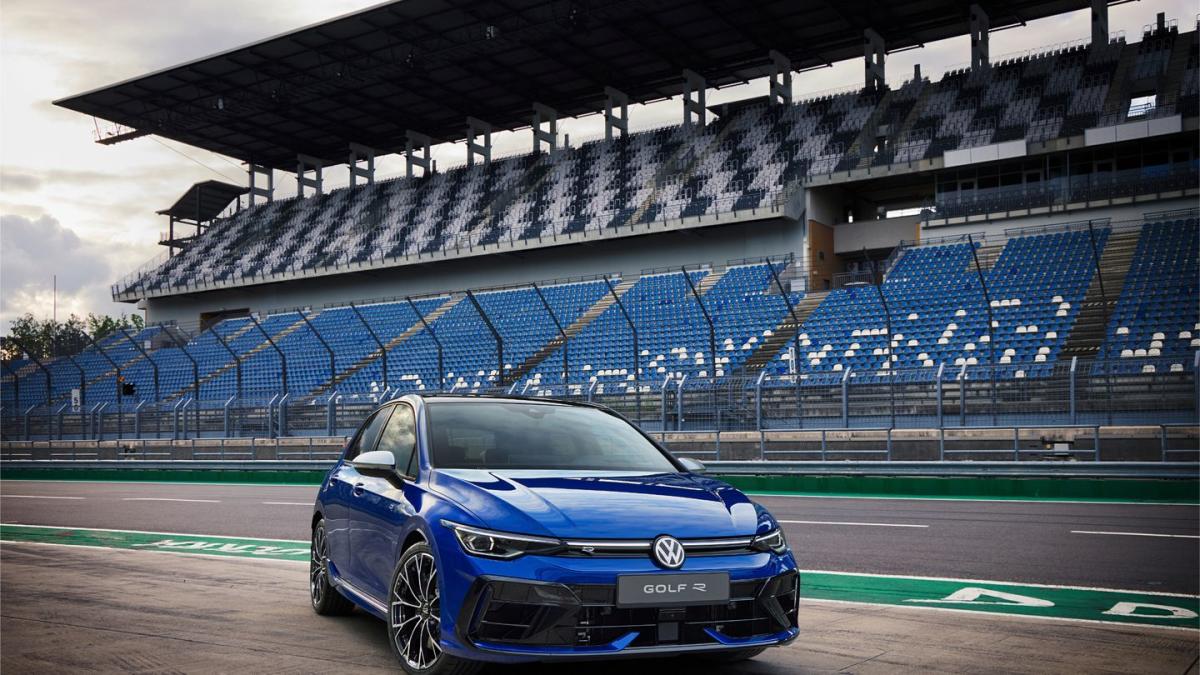 VW Opens Up About the Details of the 2025 Golf R