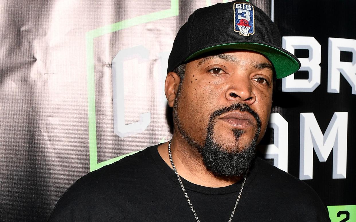 Seit Jahren feiert Ice Cube als Rapper und Schauspieler Erfolge. "Mein Geheimnis ist, dass ich meine Arbeit immer extrem ernst genommen habe", erklärte er in einem Interview. (Bild: 2022 Getty Images/Paras Griffin)