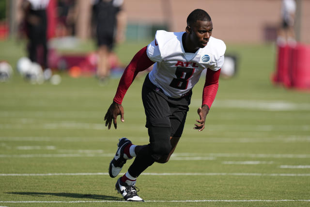 atlanta falcons veterans day gear