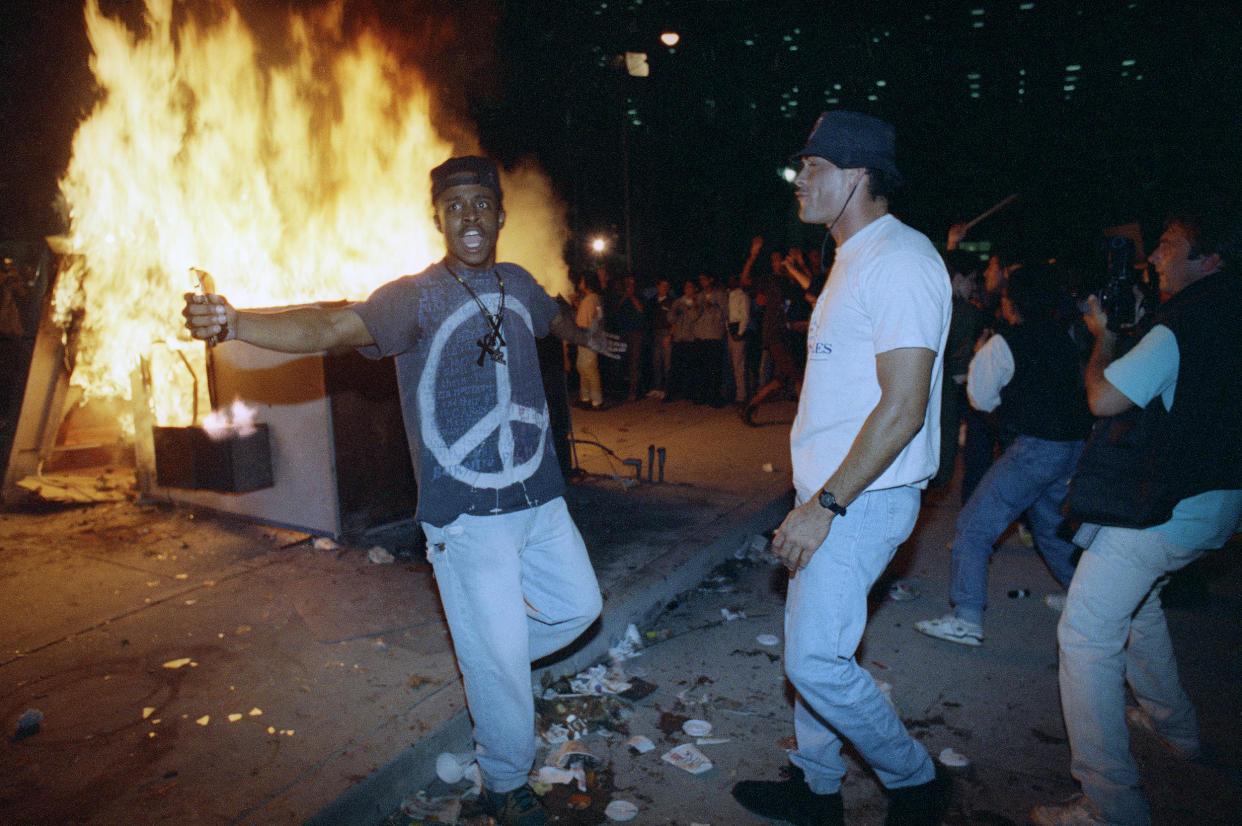 Image: Los Angeles Riots 1992 (Nick Ut / AP)