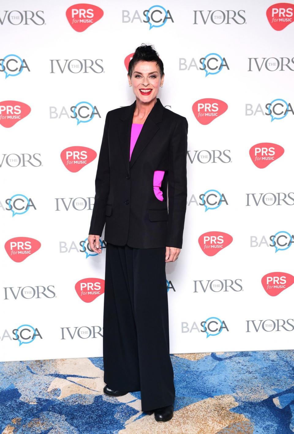 Singer: Lisa Stansfield (PA)