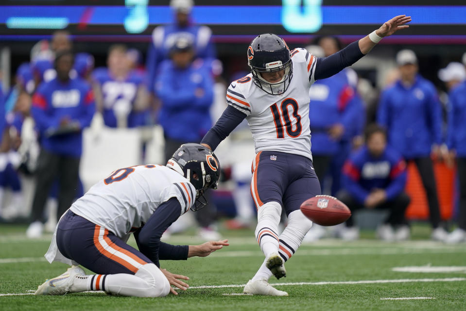 Chicago Bears place kicker Michael Badgley (10) kicks a field goal against the New York Giants during the first quarter of an NFL football game, Sunday, Oct. 2, 2022, in East Rutherford, N.J. (AP Photo/John Minchillo)