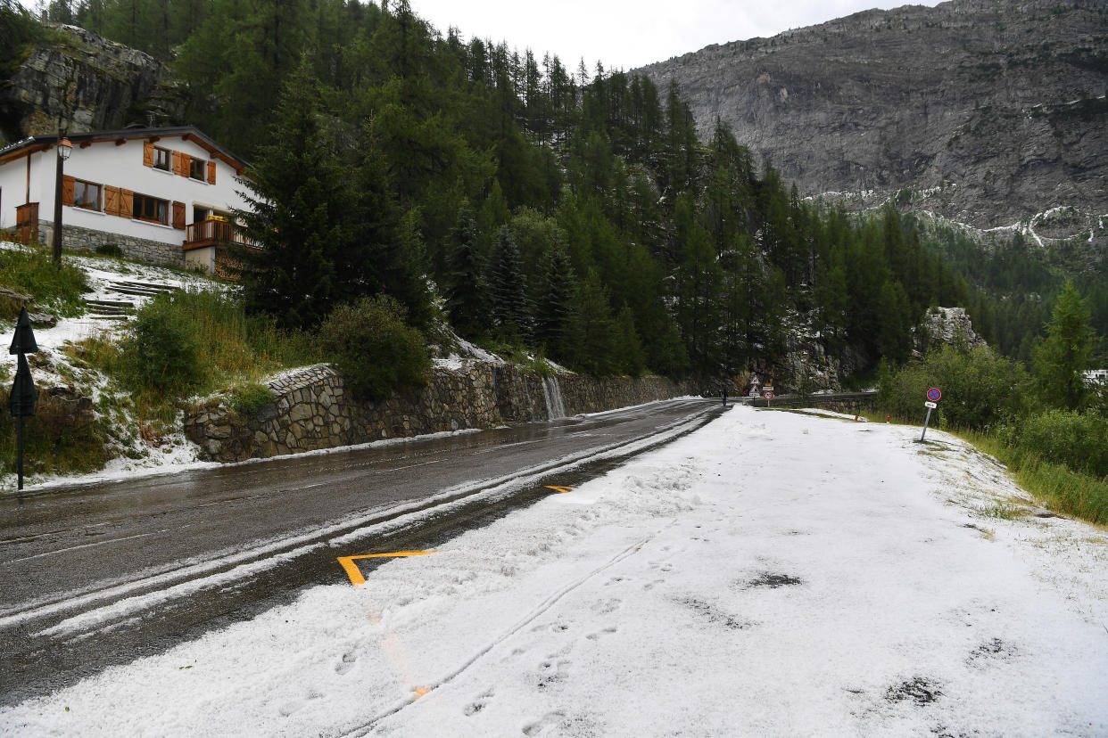 TIGNES, FRANCE - JULY 26: Stage neutralized - canceled due to snow and hail in the final 20km to finish-line / during the 106th Tour de France 2019, Stage 19 a 126,5km stage from Saint-Jean-de-Maurienne to Tignes 2113m / TDF / #TDF2019 / @LeTour / on July 26, 2019 in Tignes, France. (Photo by Tim de Waele/Getty Images)