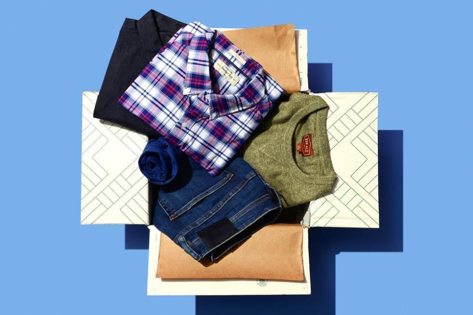 <p>Stitch Fix Men Box</p><p>stitchfix.com</p><p>$20.00</p><p><a href="https://go.redirectingat.com?id=74968X1596630&url=https%3A%2F%2Fwww.stitchfix.com%2Fmen&sref=https%3A%2F%2Fwww.bestproducts.com%2Fmens-style%2Fa15393566%2Freviews-curated-subscription-boxes-for-men%2F" rel="nofollow noopener" target="_blank" data-ylk="slk:Shop Now;elm:context_link;itc:0;sec:content-canvas" class="link ">Shop Now</a></p><span class="copyright">stitchfix.com</span>