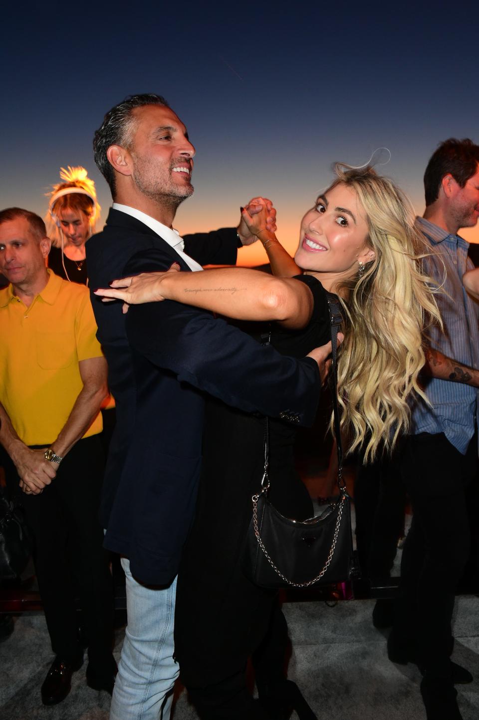 Mauricio umansky and Emma Slater 