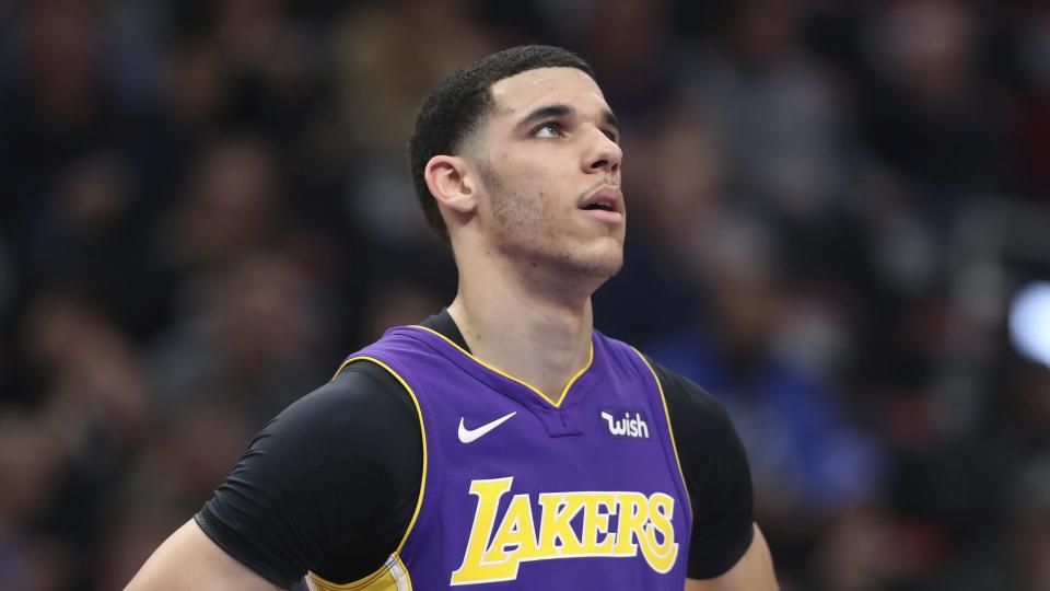 Lonzo Ball had an up-and-down rookie year, but the Spurs don’t seem interested in him. (AP Photo)