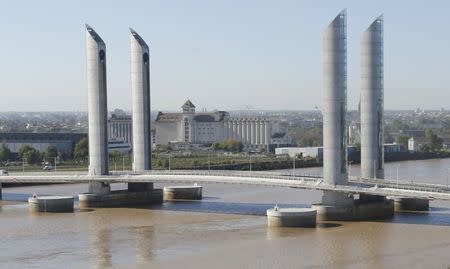 A general view shows the new bridge, named Pont Jacques Chaban Delmas, installed over the river Garonne in Bordeaux, southwestern France, September 29, 2016. REUTERS/Regis Duvignau