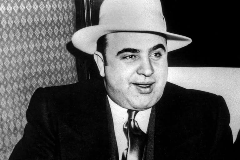 Al Capone fue el primer gángster famoso en los Estados Unido