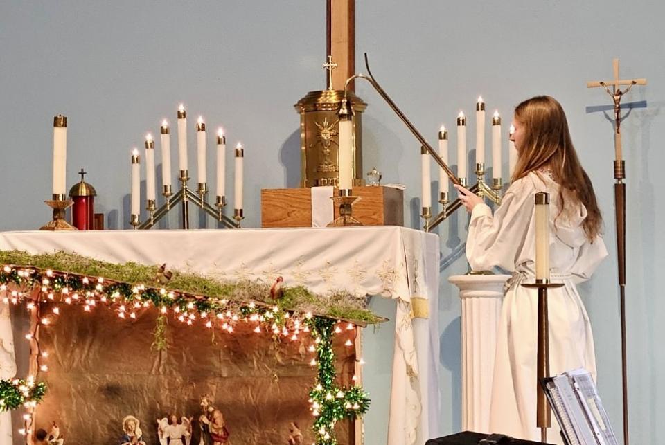 Chloe Stevens assisted during mass at her church for the first time this year. (Joy Stevens)