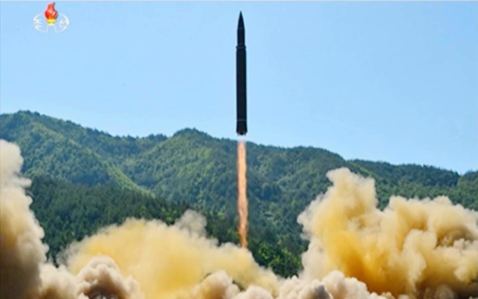North Korea launches a Hwasong-14 intercontinental ballistic missile - KRT