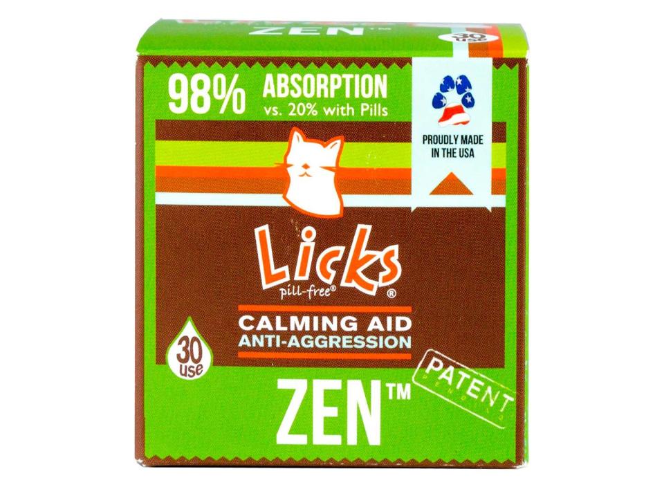 Keep your cats (or dogs) calm without making them drowsy thanks to this innovative natural product. (Source: Amazon)