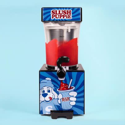 This Slush Puppie machine