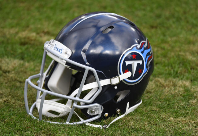 Jets Trade Up with Titans for No. 26 Overall Pick