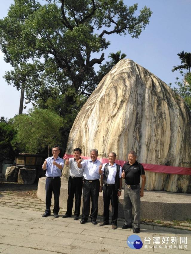 銘珠園盆栽特展免費開放千萬珍品盆栽齊聚比美